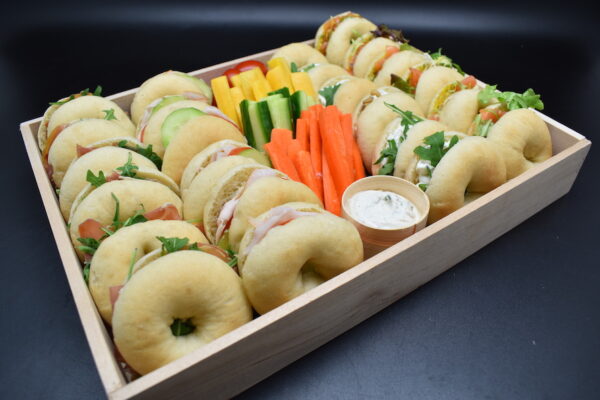 Mini Baggles et Crudités – 24 pces