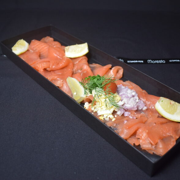 A la découpe : Saumon Gravelax